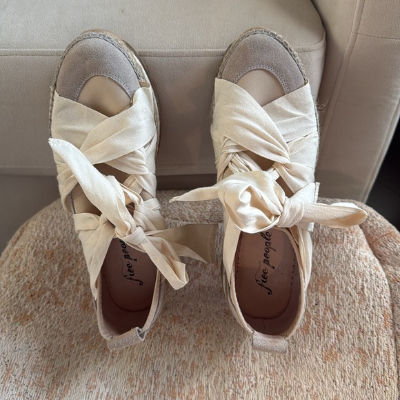 Free People Espadrilles Sz 8 - Picture 4 of 6